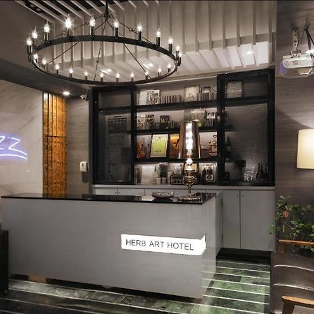 Herb Art Hotel Keelung Esterno foto